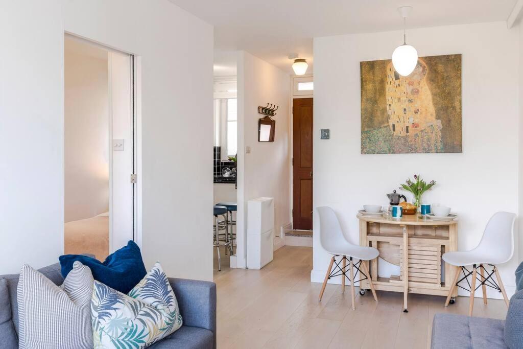 The Clarence, Central London Apartment W/ Wifi מראה חיצוני תמונה