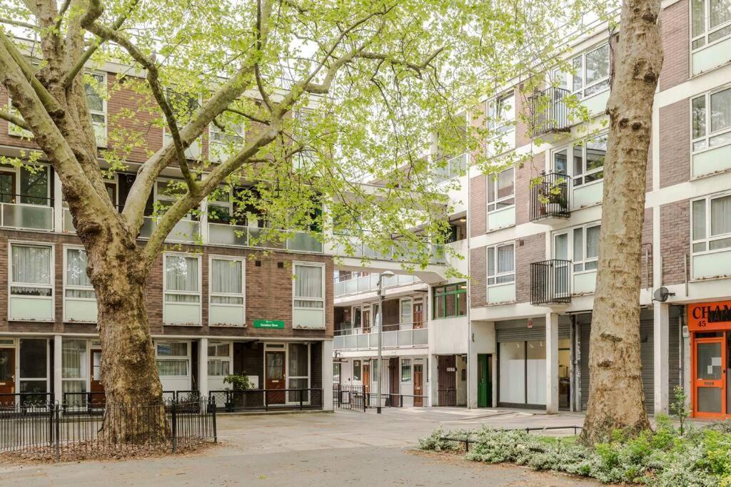 The Clarence, Central London Apartment W/ Wifi מראה חיצוני תמונה